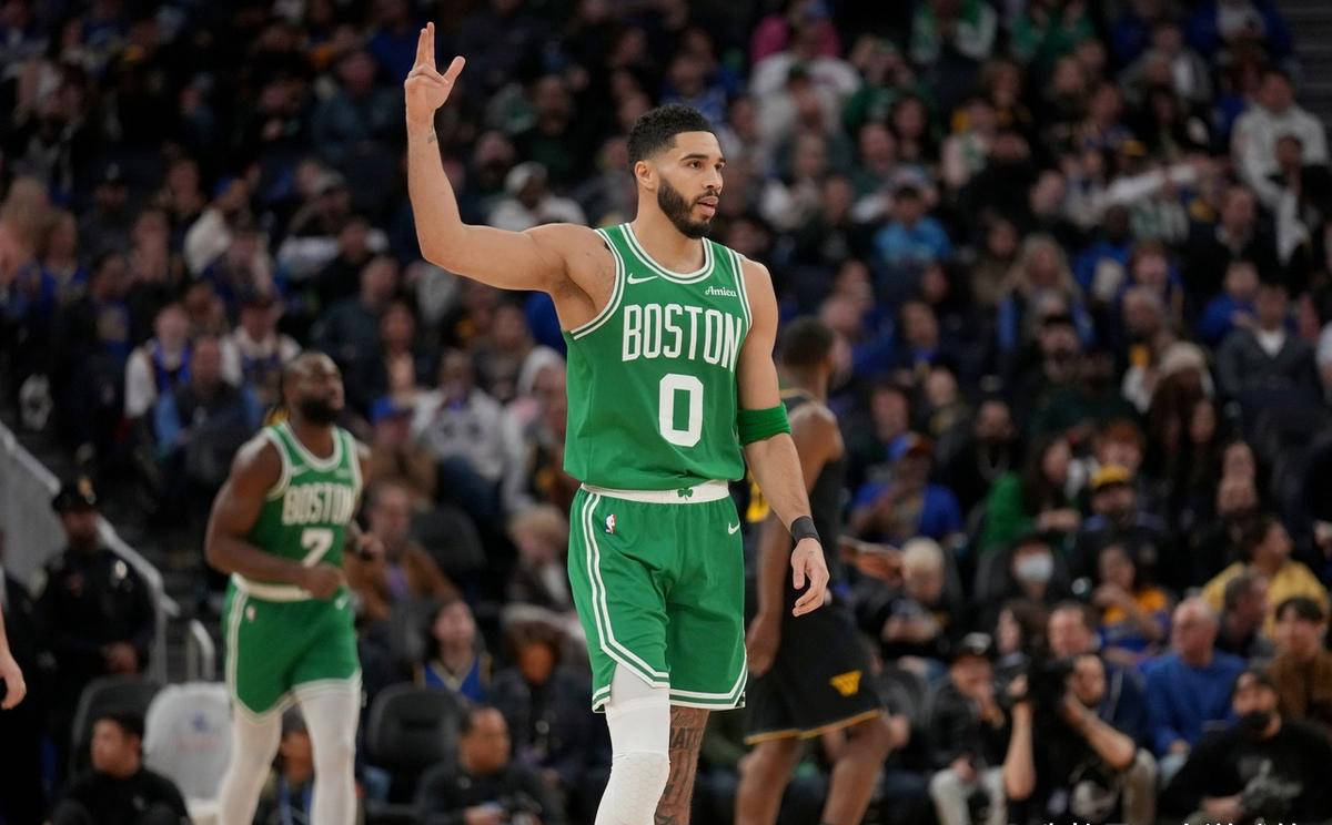 塔图姆新星大比分获胜表现突出，巴塞罗那前途光明！